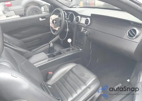 2007 Ford Mustang Gt Deluxe/Gt Premium z USA, uszkodzony, nr VIN 1ZVHT82H575340234